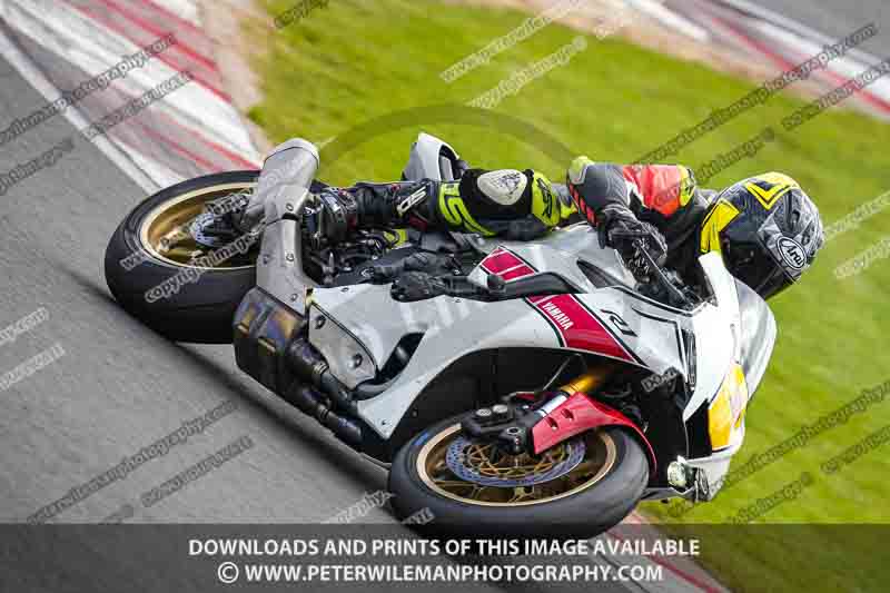 donington no limits trackday;donington park photographs;donington trackday photographs;no limits trackdays;peter wileman photography;trackday digital images;trackday photos